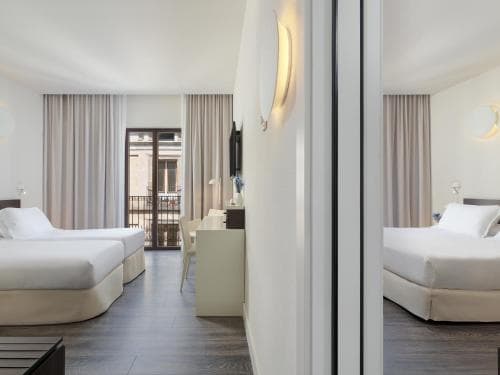 H10 Port Vell