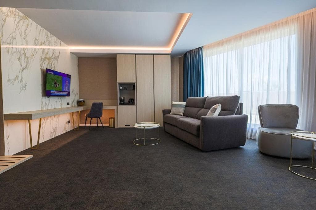 HOTEL NOVA LUXURY