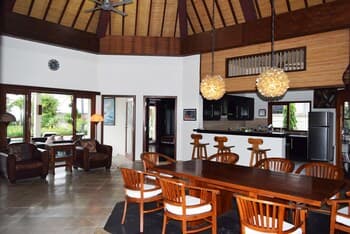Yamari Villa