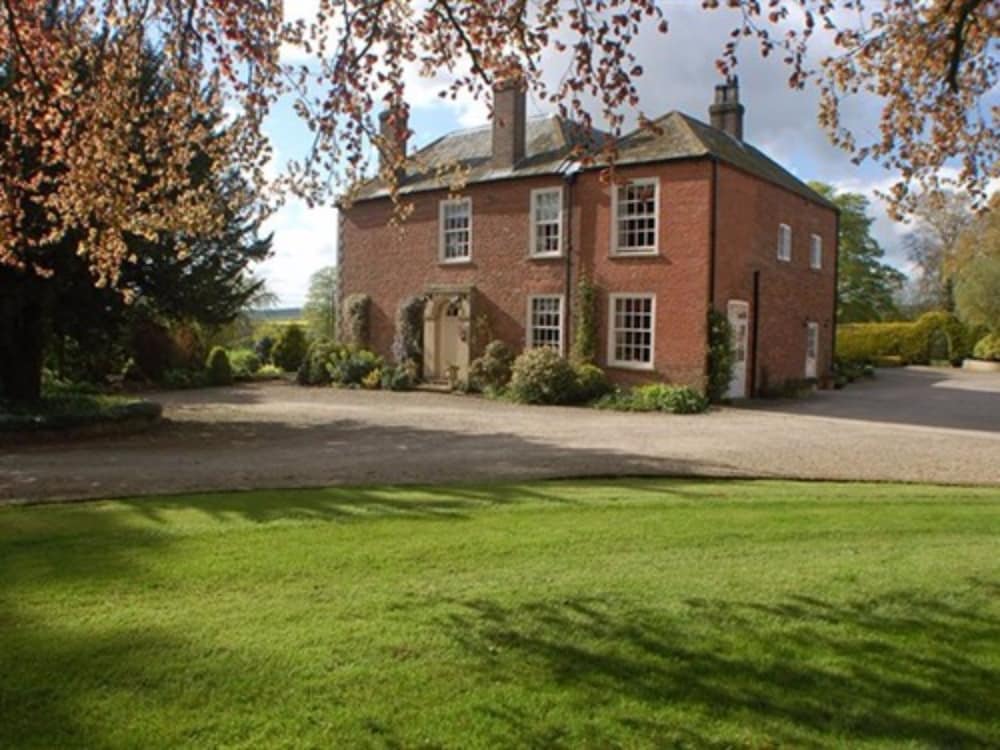 The Wold Cottage