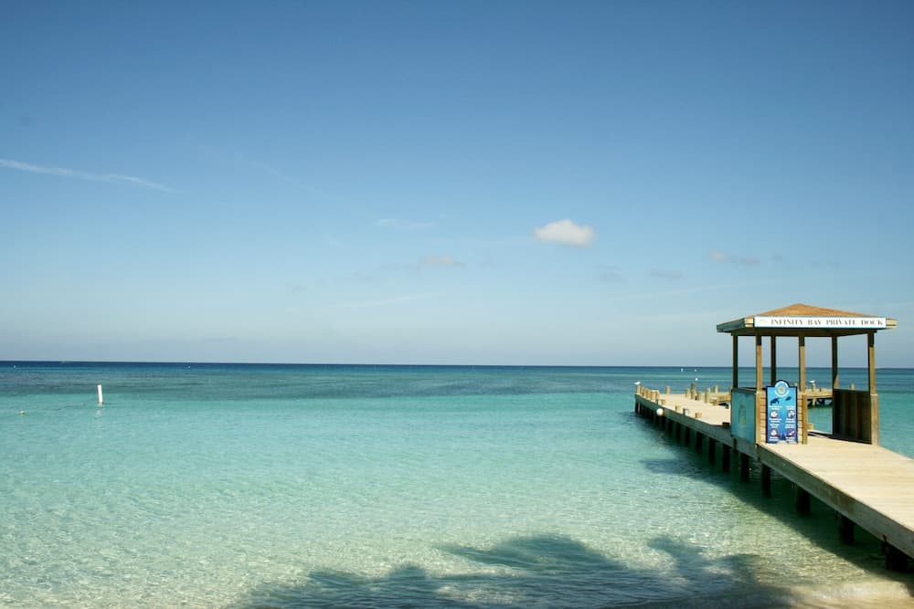 Infinity Bay Spa & Beach Resort