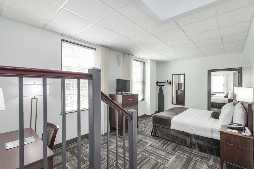 Hotel 140