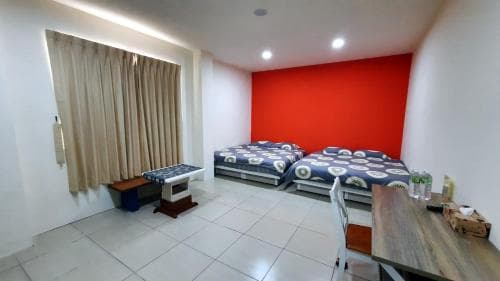 La Pace Hostel