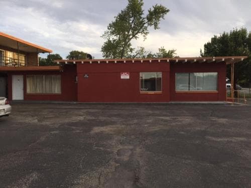 Statesman Inn