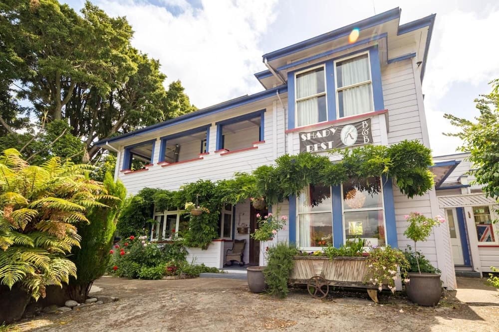 Shady Rest Bed & Breakfast