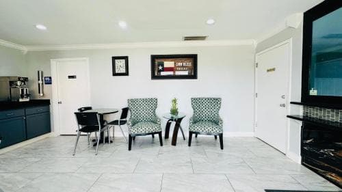 Executive Inn & Suites Houston