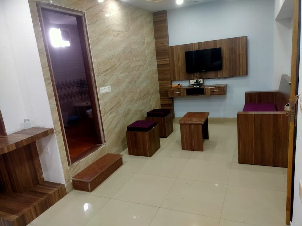 Hotel Tak