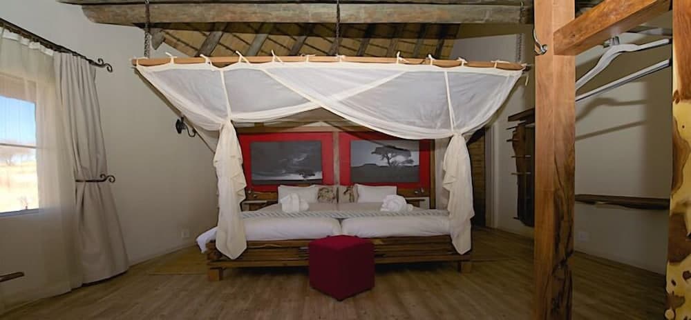 Onjala Lodge