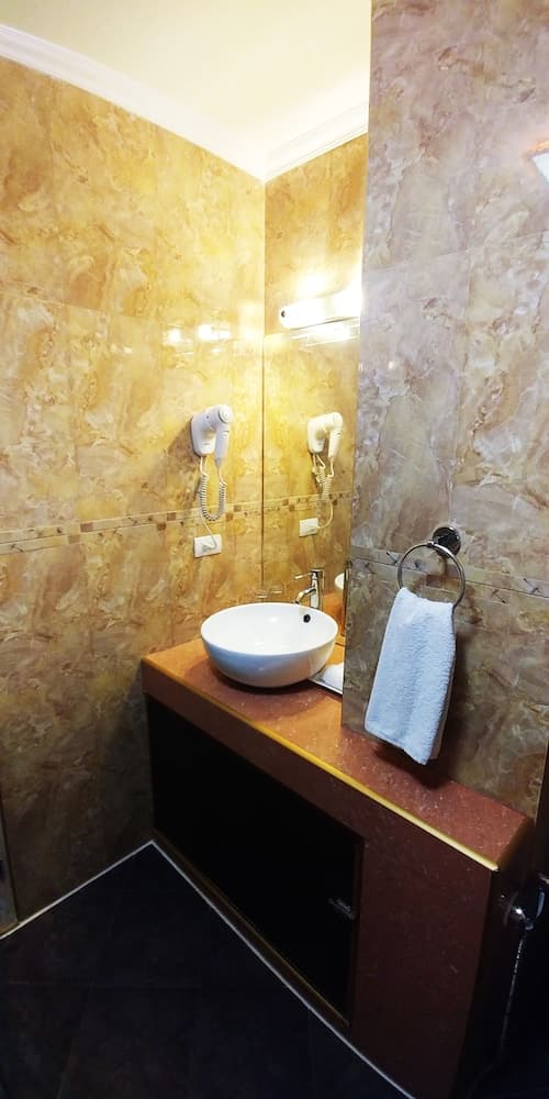 Dulcinea Hotel and Suites