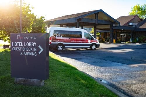 Ruby River Hotel