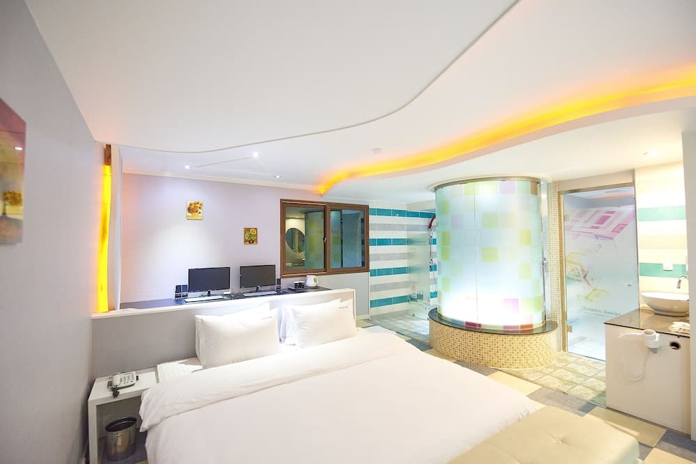 Hyu Hotel