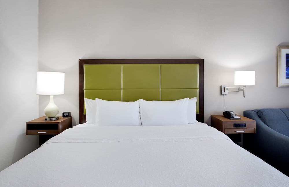 Hampton Inn by Hilton Middletown