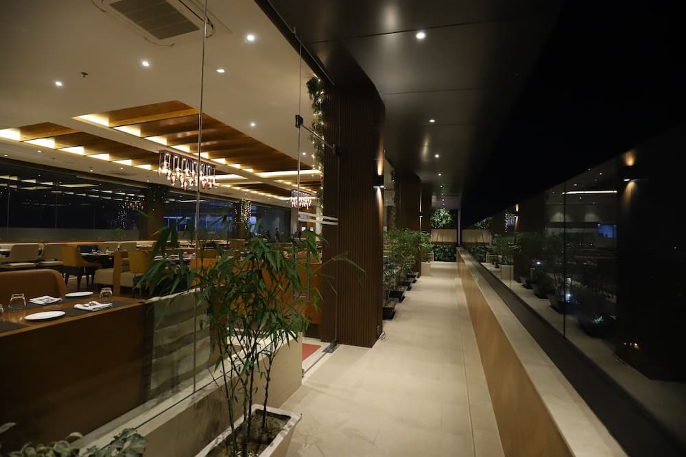 The Pristine Hotel Kanpur
