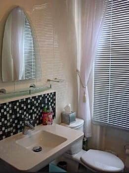 39C B&B