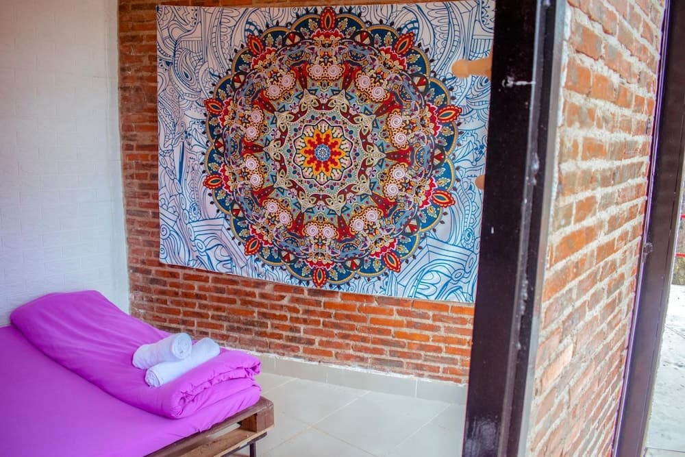 Maple Hostel