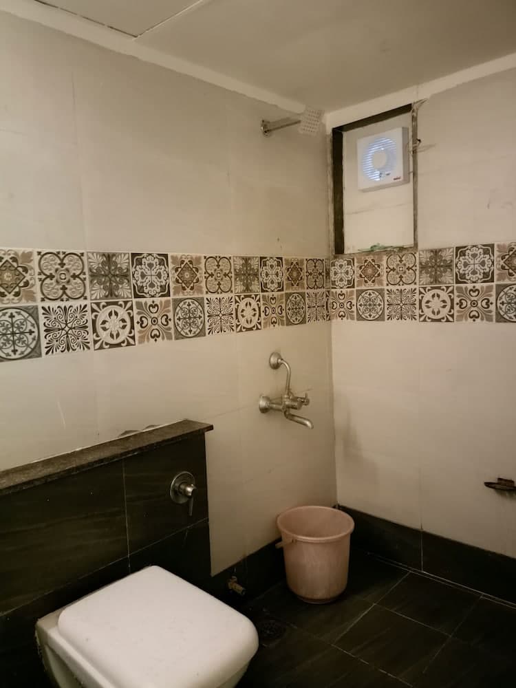 Hotel Dev Palace Ahmedabad