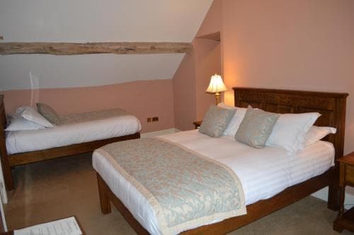 Brigands Inn