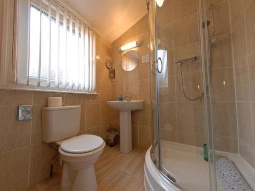 Chiltern Guest House