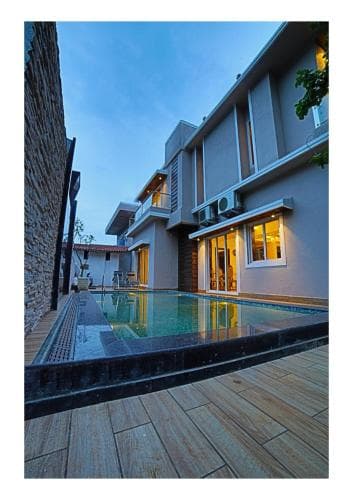 Monaco villa