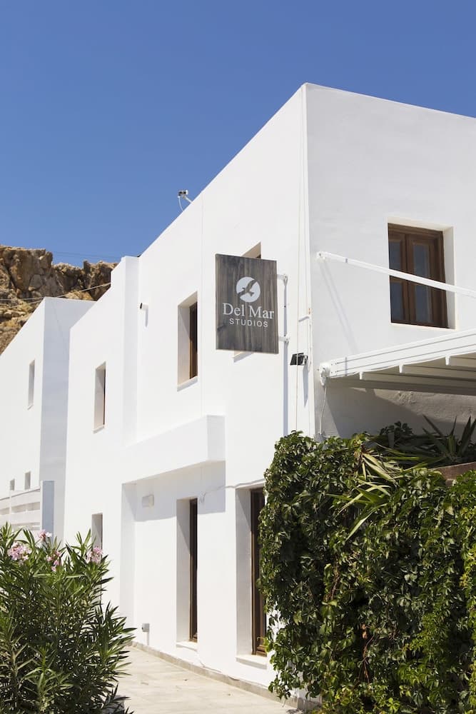 Del Mar Studios Lindos