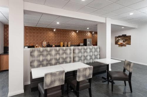 Wingate by Wyndham Sheboygan