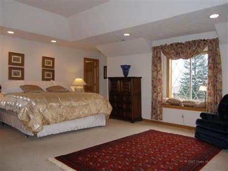 Mount Scott Manor