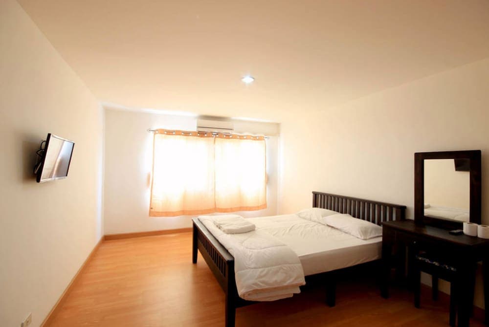 Mouroom