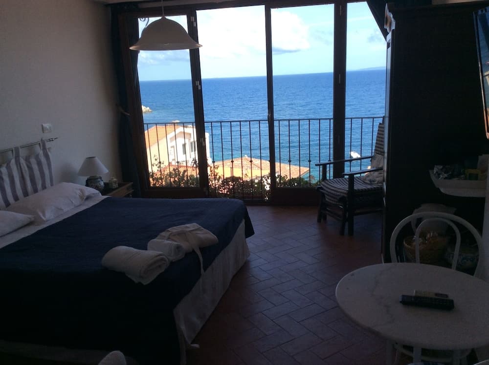 B&b Chianalea 54