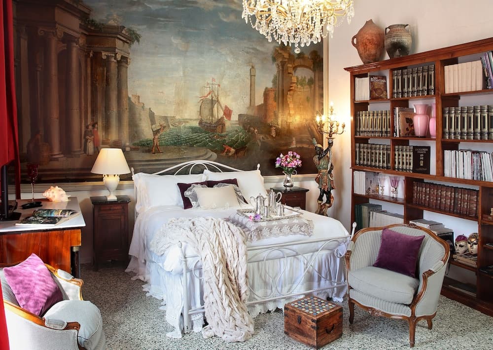 Arnaboldi Palace Circolo