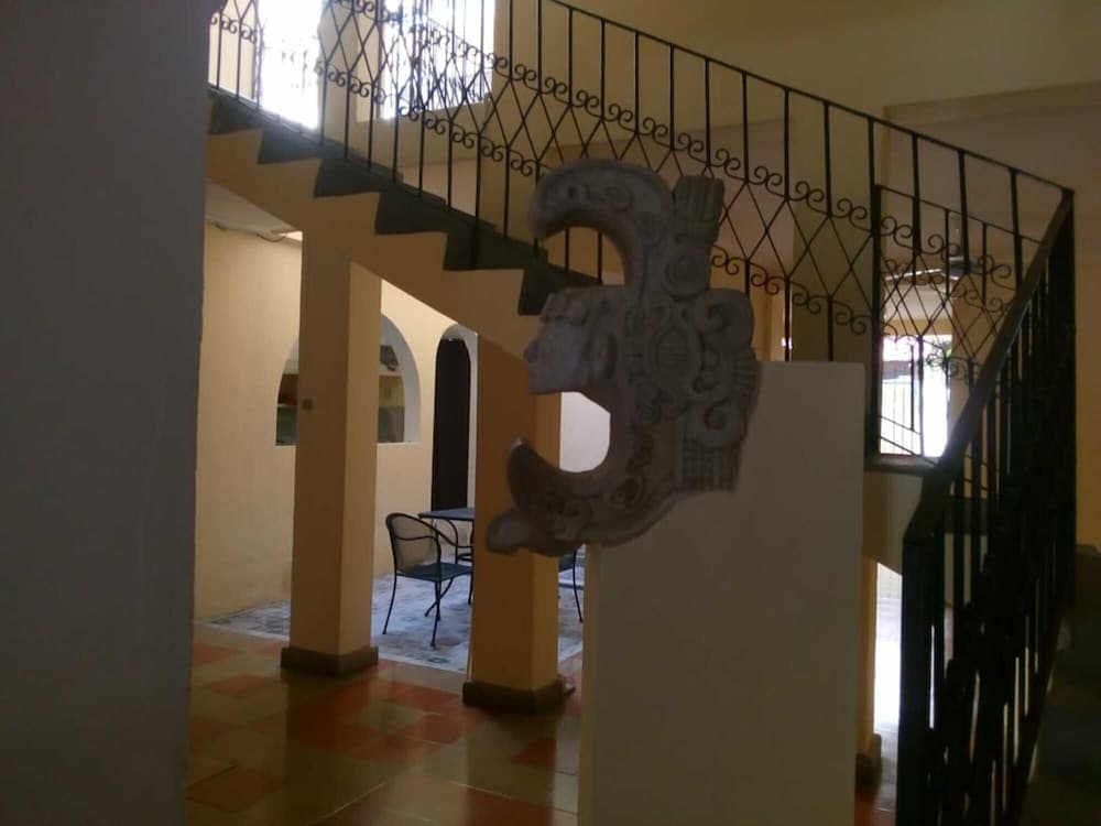El Mayab Hostel