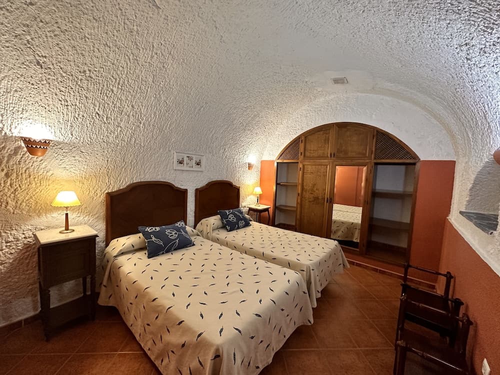 Cuevas la Granja