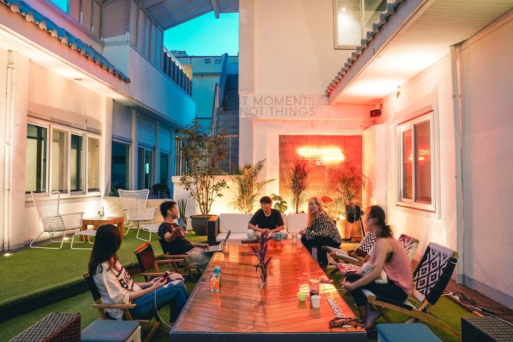 MIDO Hostel