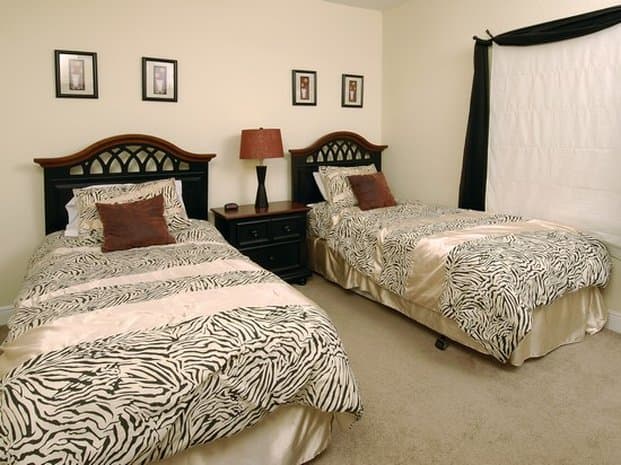 Crystal Shores Condominiums