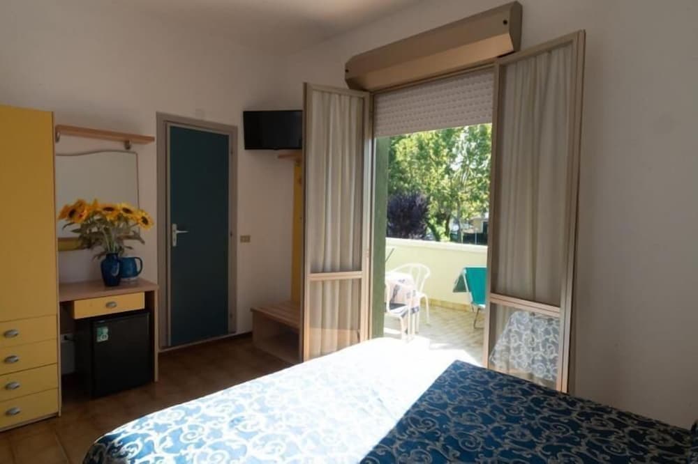 Hotel Etna