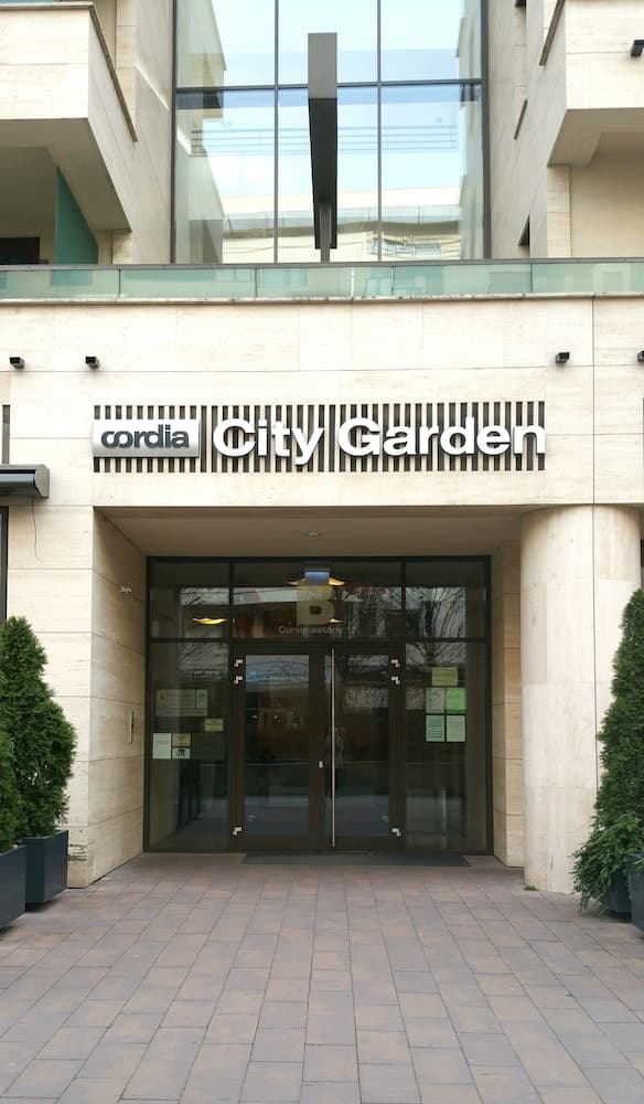 Corvin Lux Aparthotel