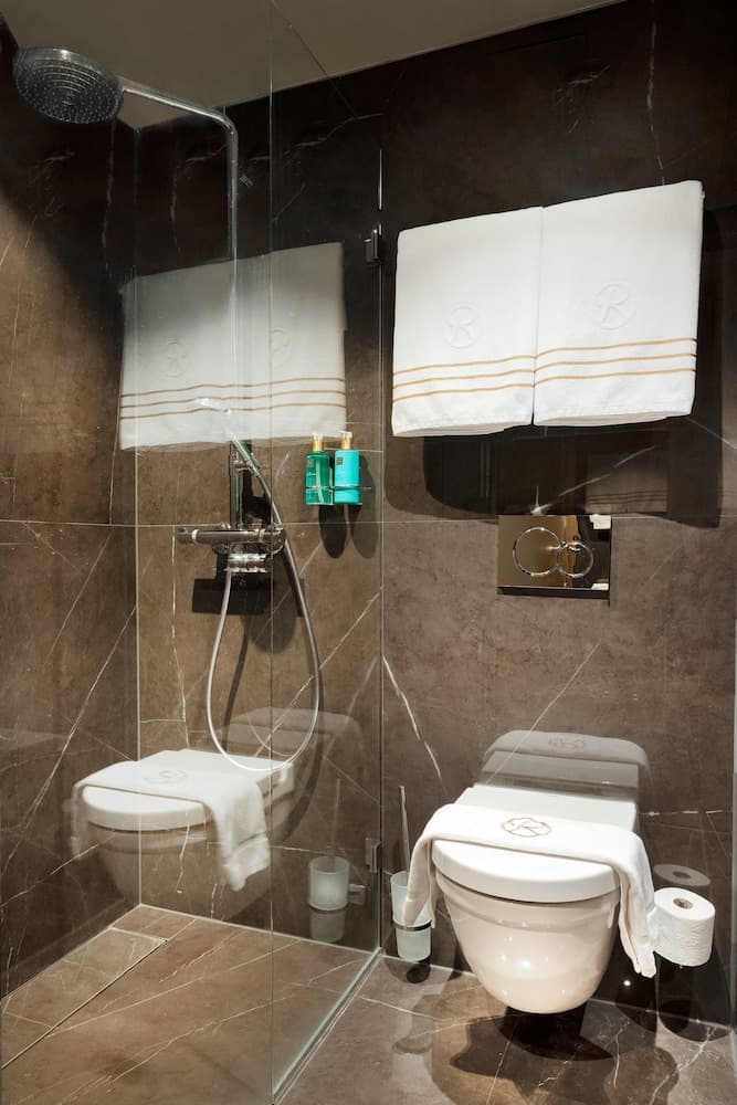 Hotel Riverton