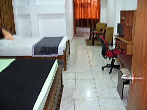 Zak Residence