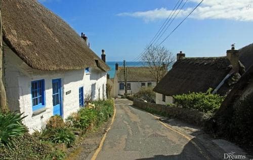 Cadgwith Cove Inn