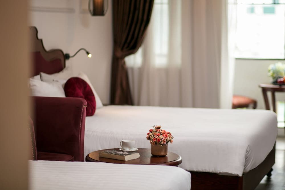 Vision Premier Hotel in Hanoi Central