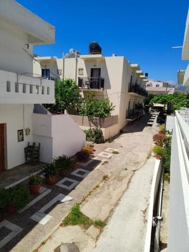 Sofia Studios & Apartments