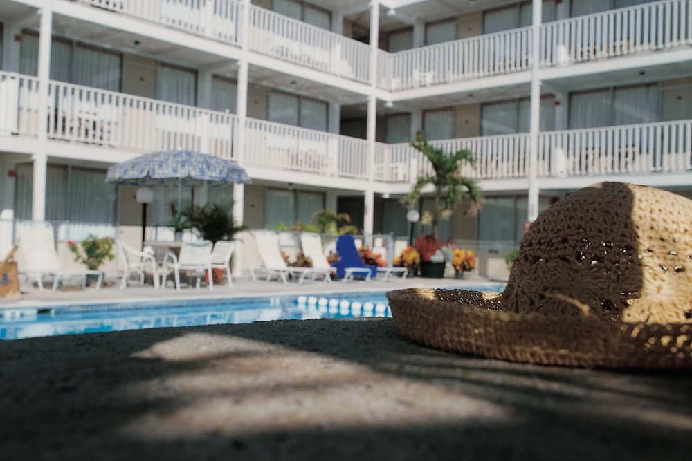 Seabonay Motel