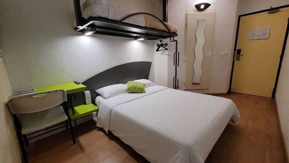 Good Night Hôtel