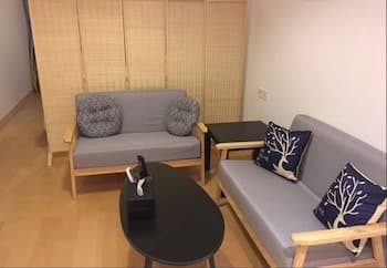 Xi He Apartment
