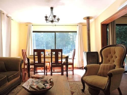Casa De Noah Bed & Breakfast
