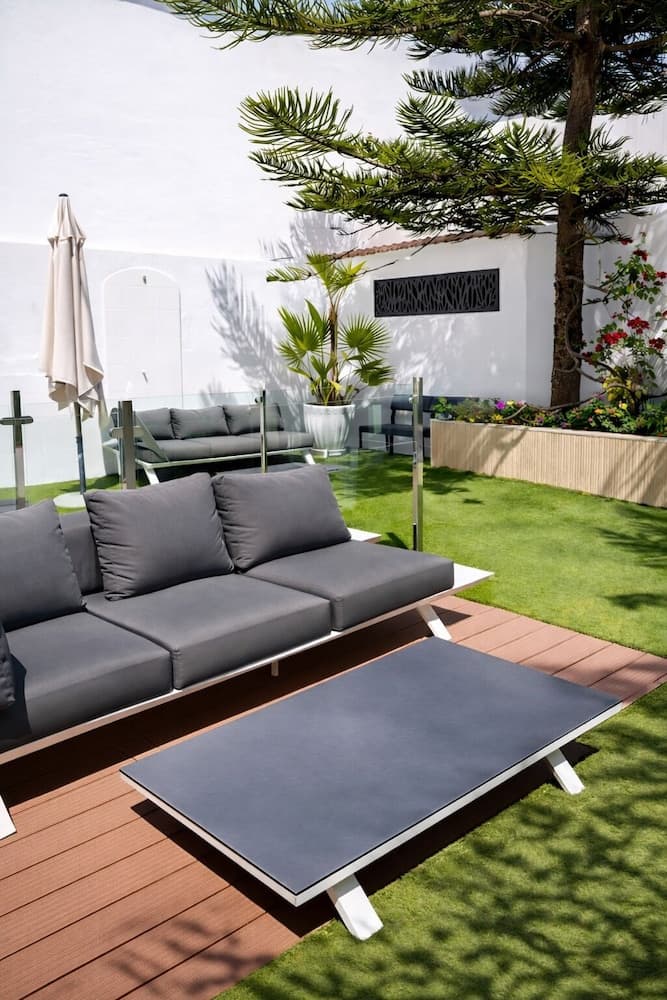 Apartamentos Abril
