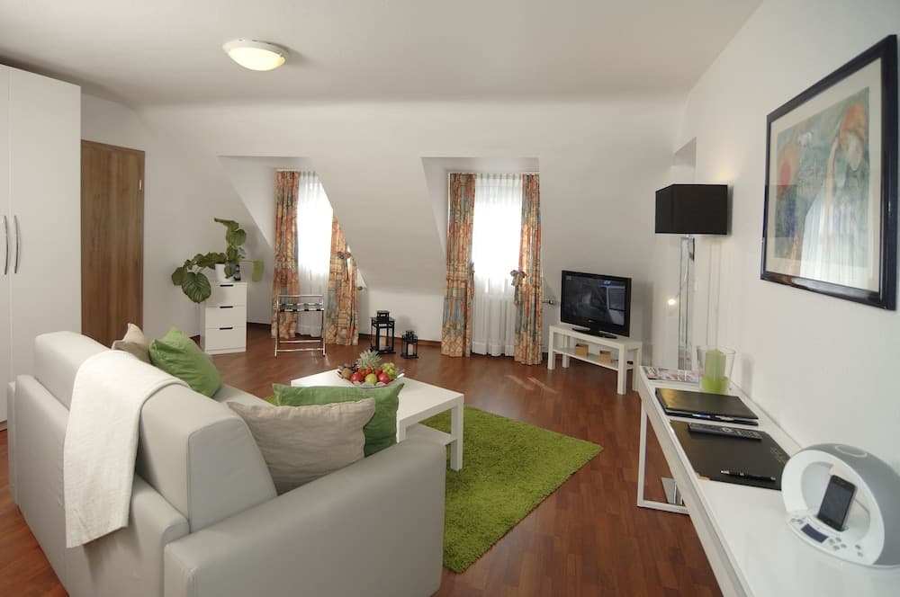 Hotel Allegro