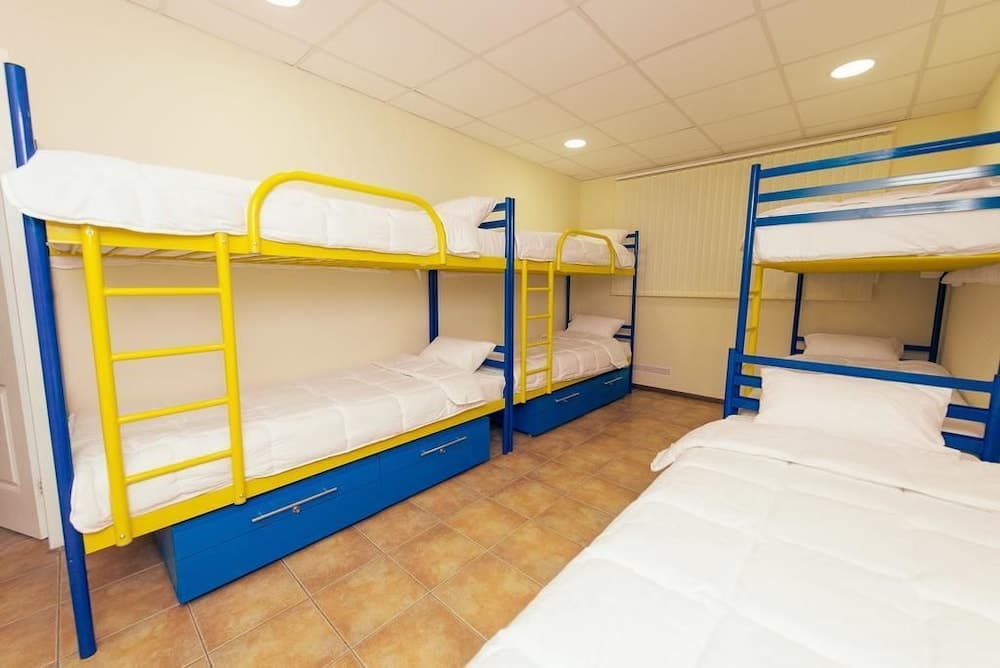 Tenistiy Hostel