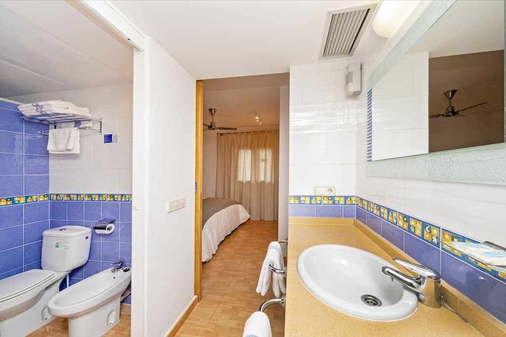 Apartamentos Ses Eufabietes