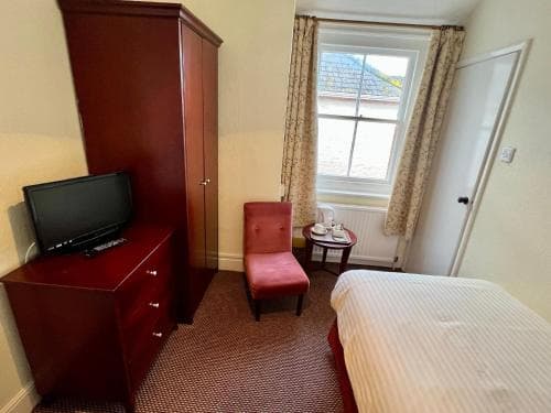 Calverts Hotel