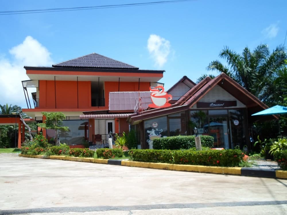 Bantatuk Resort & Restaurant